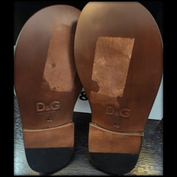 Dolce & Gabbana \'TAN\' sandals - size 9 (EU 42) NEW IN BOX